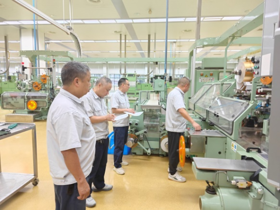 圖為設(shè)備維修排故競(jìng)賽現(xiàn)場(chǎng)